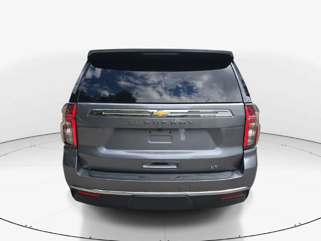 Used 2022 Chevrolet Suburban LT RWD image 7