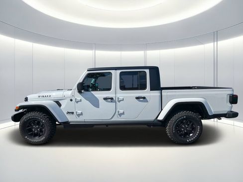 New 2026 Jeep Gladiator Sport AWD/4WD image 7