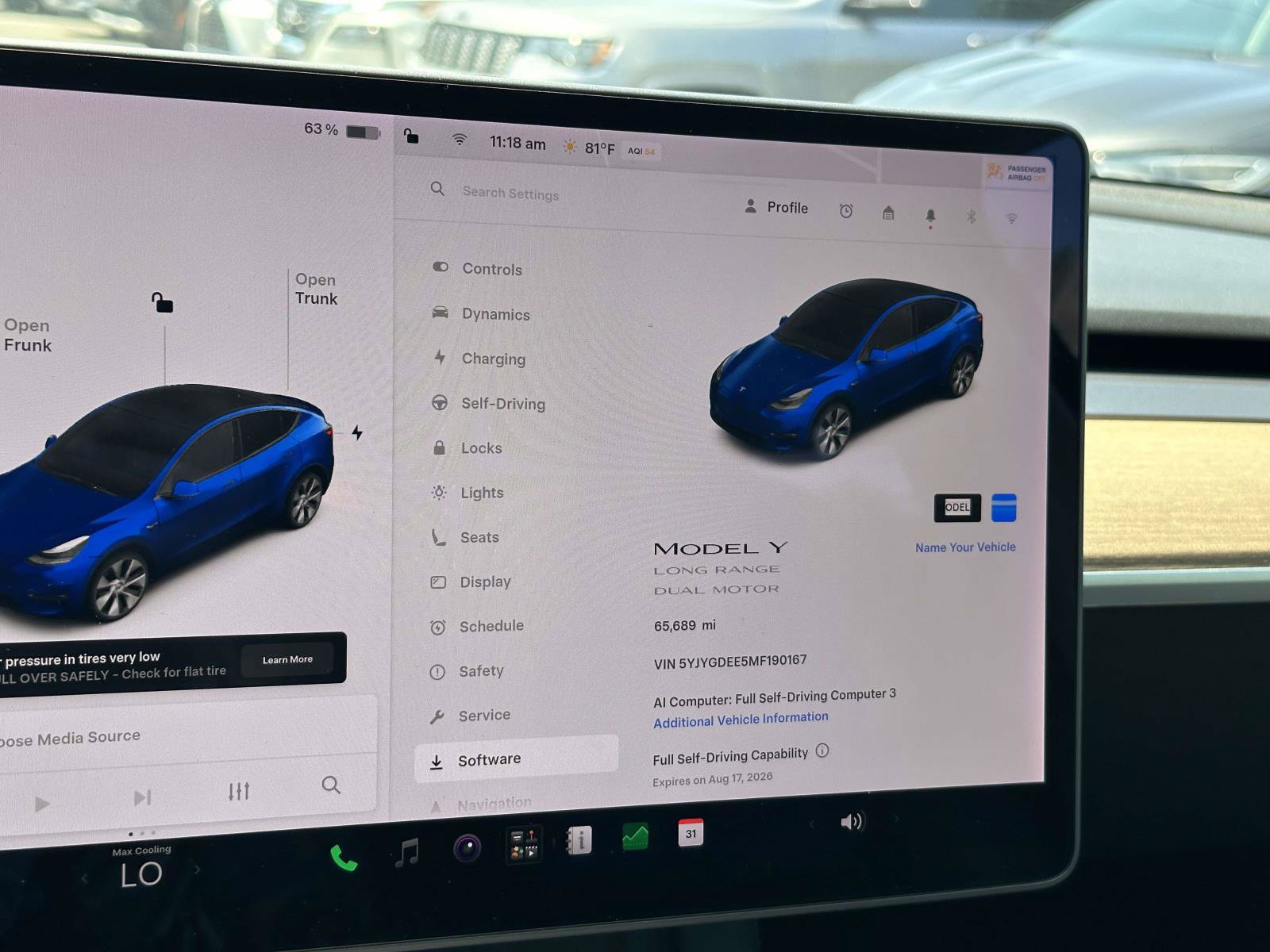 Used 2021 Tesla Model Y Long Range AWD/4WD image 32