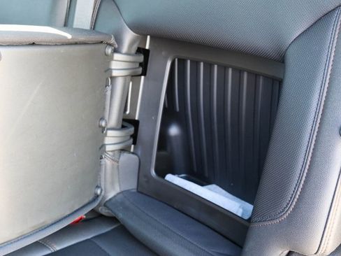 Used 2022 GMC Sierra 1500 AT4 w/ AT4 Preferred Package image 22