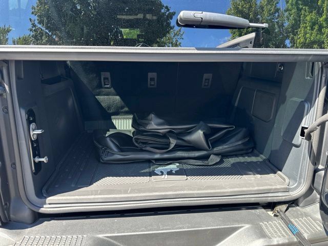 Used 2025 Ford Bronco Raptor AWD/4WD image 14
