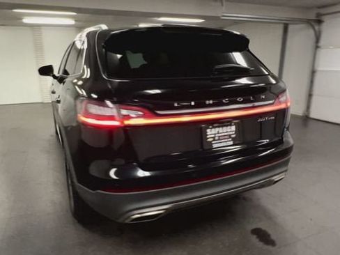 Used 2020 Lincoln Nautilus Reserve AWD/4WD image 7