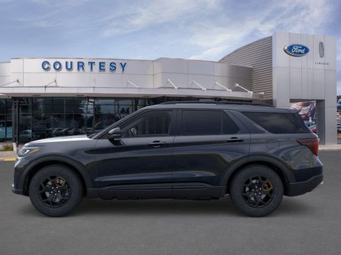 New 2026 Ford Explorer Tremor image 3
