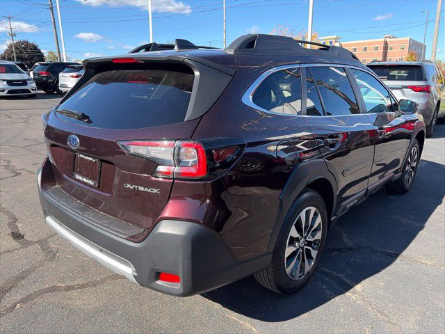 Used 2024 Subaru Outback Limited AWD/4WD image 3