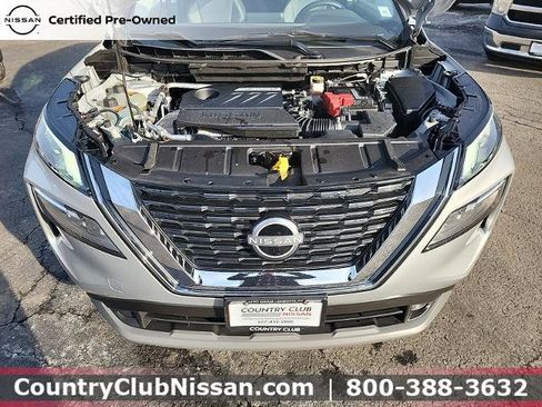 Certified 2023 Nissan Rogue SV image 30