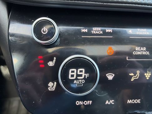 Used 2022 INFINITI QX60 Sensory w/ Cargo Package image 27