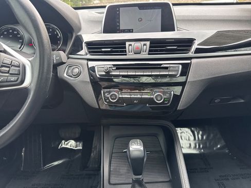 Used 2018 BMW X1 sDrive28i image 30