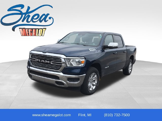 Used 2024 RAM 1500 Laramie AWD/4WD image 1
