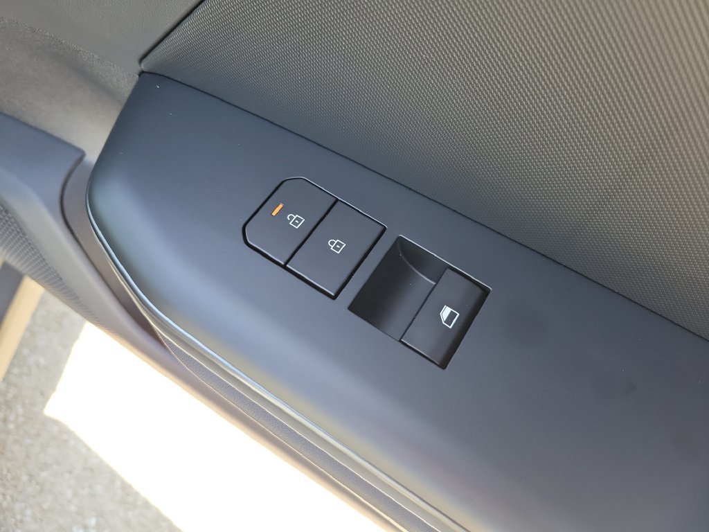 New 2026 Kia K4 FWD image 11