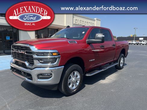 Used 2026 RAM 2500 Big Horn AWD/4WD image 1