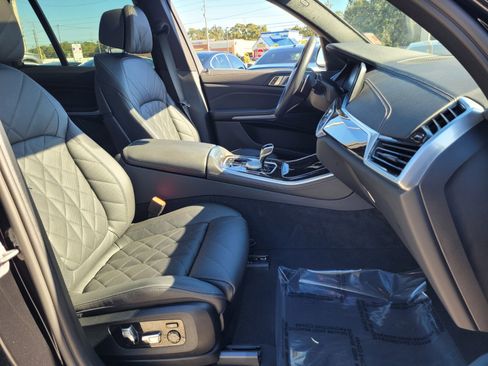 Used 2023 BMW X5 xDrive45e w/ Parking Assistance Package image 17