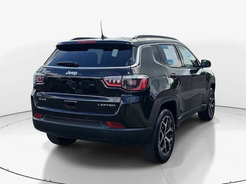 Used 2025 Jeep Compass Limited AWD/4WD image 6
