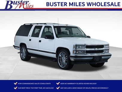 Used 1999 Chevrolet Suburban Base w/ Preferred Equipment Group 3