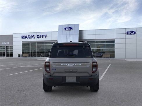 New 2025 Ford Bronco Sport Outer Banks w/ Outer Banks Tech Package+ AWD/4WD image 5