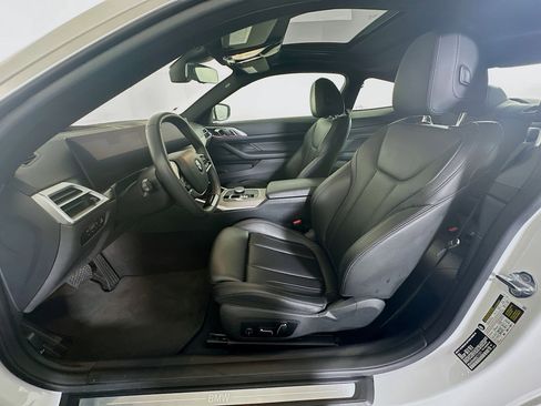 Used 2025 BMW 430i Coupe image 13