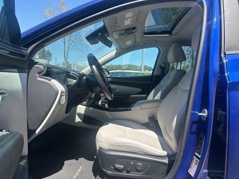 Used 2023 Hyundai Tucson SEL w/ Convenience Package image 5