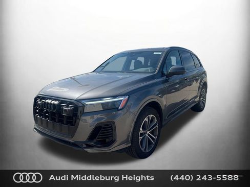 Certified 2026 Audi Q7 3.0T Premium w/ Convenience Plus Package AWD/4WD image 3