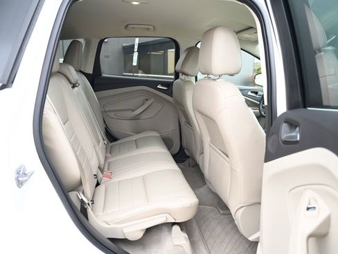 Used 2016 Ford Escape Titanium image 38