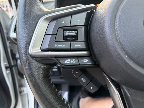 Used 2020 Subaru Forester Limited image 21