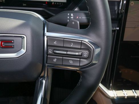 New 2026 GMC Acadia Elevation w/ Black Edition AWD/4WD image 25