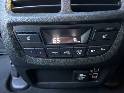 Used 2022 Honda Passport Elite image 19