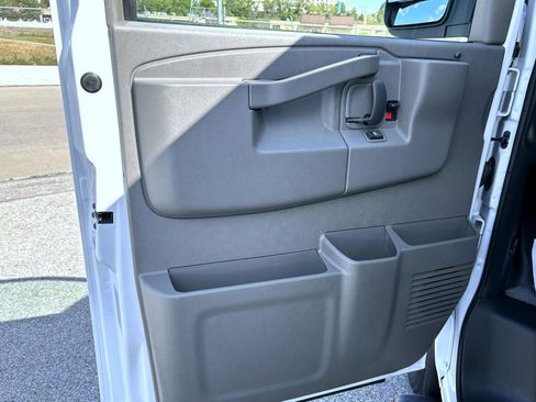 New 2025 Chevrolet Express 2500 w/ Safety Package image 9