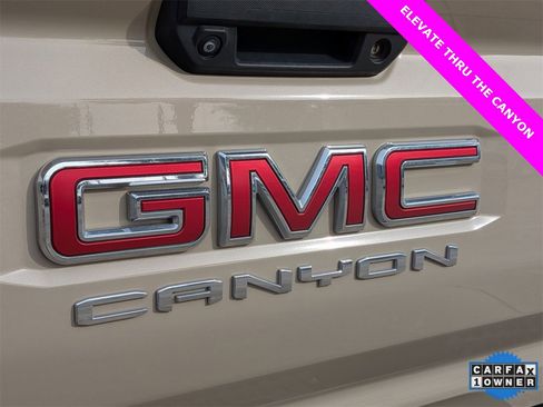 Used 2023 GMC Canyon Elevation w/ Convenience Package image 5