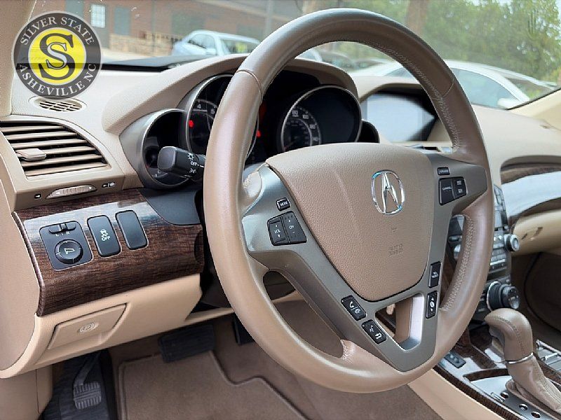 Used 2013 Acura MDX w/ Technology Package AWD/4WD image 23