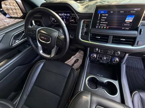 Used 2021 GMC Yukon SLT w/ SLT Luxury Plus Package RWD image 14