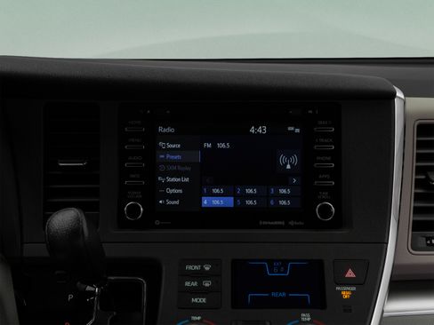 Used 2020 Toyota Sienna LE FWD image 20