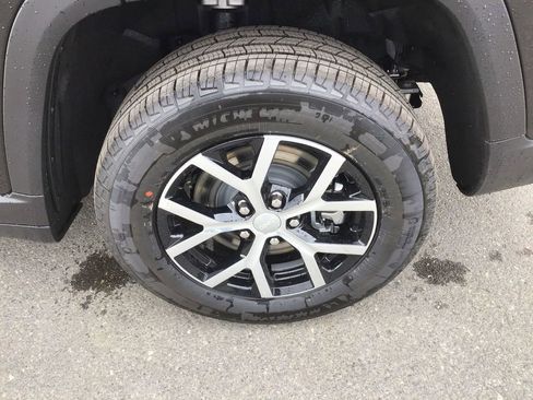 New 2025 Jeep Grand Cherokee L Limited w/ Luxury Tech Group II image 10