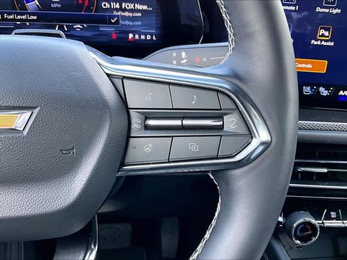 Used 2026 Chevrolet Traverse High Country FWD image 23