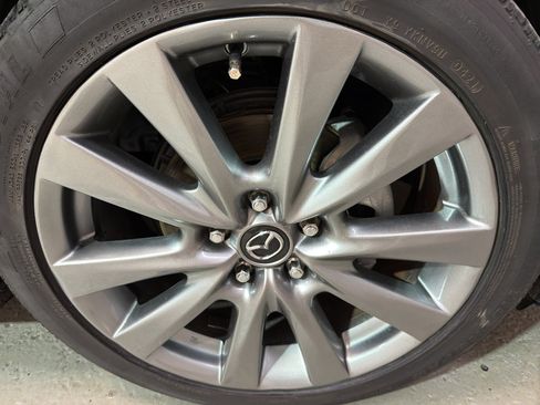 Used 2019 MAZDA MAZDA3 w/Preferred Pkg image 36