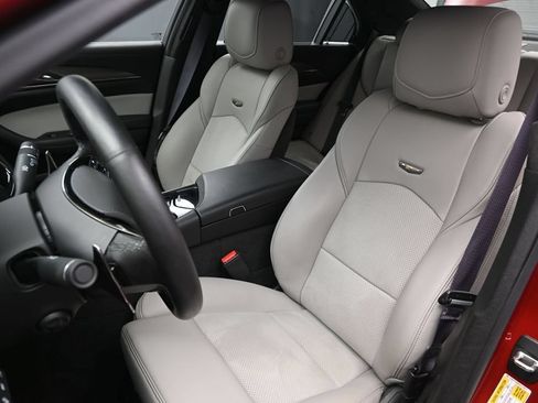 Used 2016 Cadillac CTS V w/ Luxury Package RWD image 16