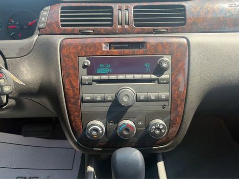 Used 2012 Chevrolet Impala LS FWD image 13