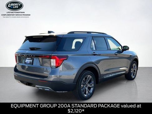 New 2026 Ford Explorer Active w/ Active Comfort Package image 3