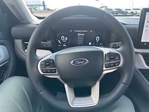 New 2026 Ford Explorer Active w/ Active Comfort Package image 38