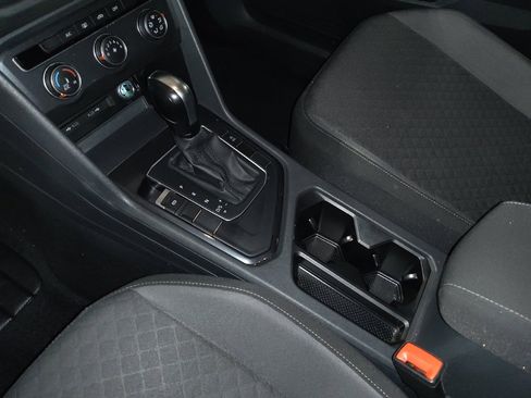 Used 2020 Volkswagen Tiguan S image 26