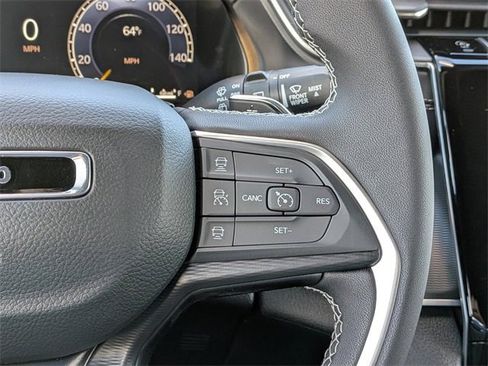 New 2025 Jeep Grand Cherokee Laredo X image 26