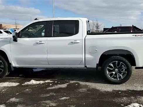 Certified 2024 Chevrolet Silverado 1500 LT image 5