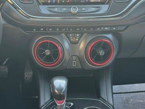 Used 2019 Chevrolet Blazer RS w/ Sun and Wheels Package image 13