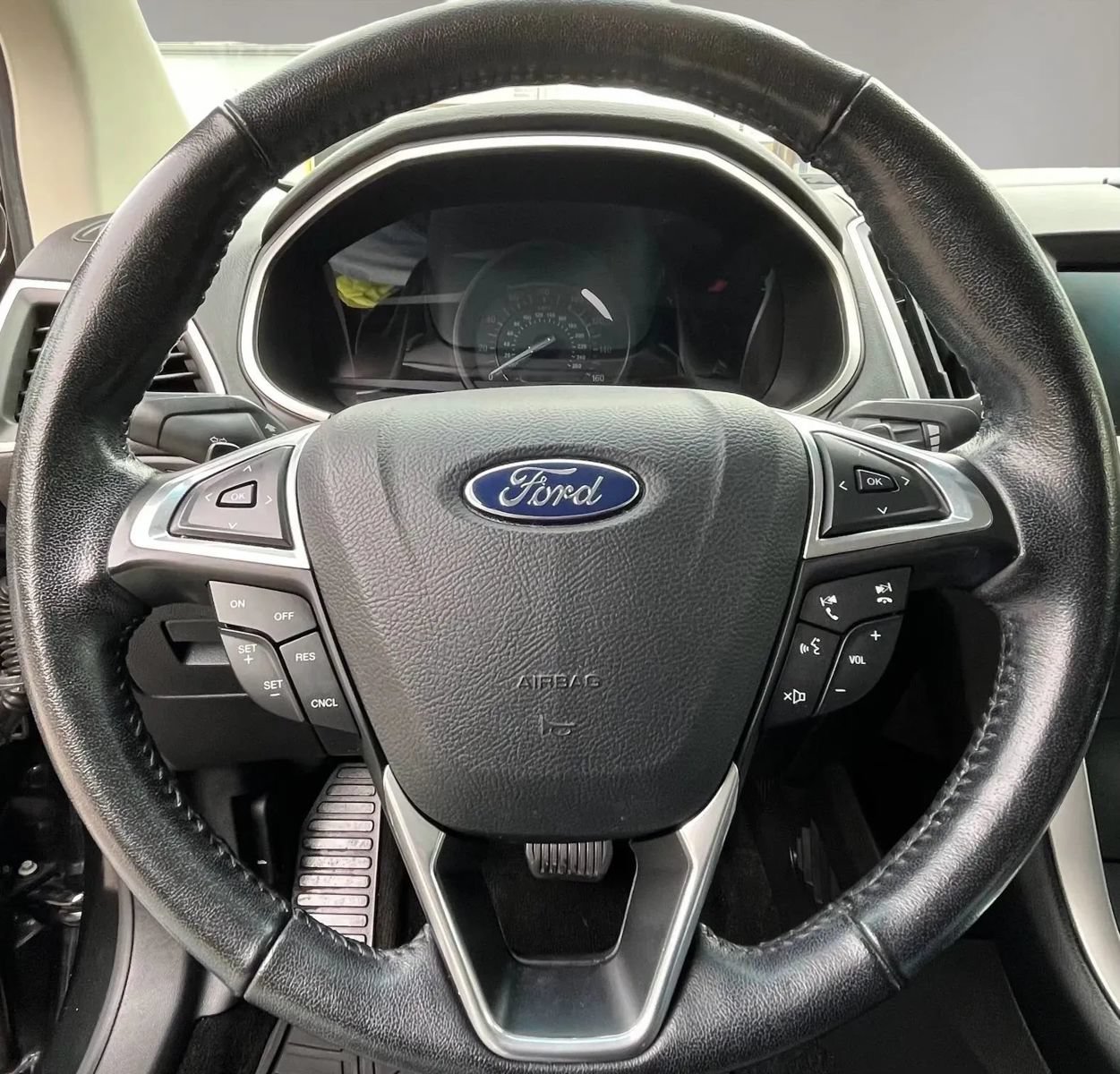 Used 2015 Ford Edge SEL w/ Equipment Group 201A AWD/4WD image 24