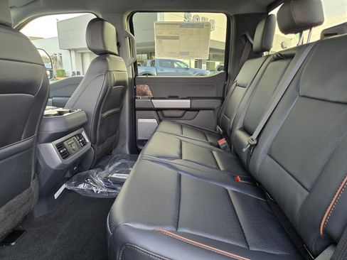New 2026 Ford F250 Lariat w/ Lariat Ultimate Package image 16