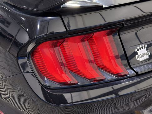 Used 2018 Ford Mustang Premium w/ Ecoboost Performance Package RWD image 15