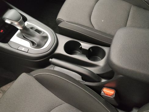 Used 2024 Kia Forte LX image 26