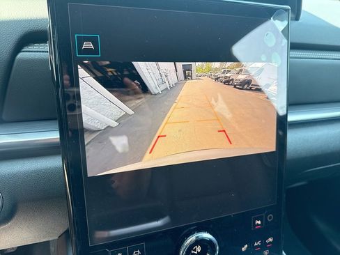 New 2026 GMC Terrain Elevation w/ Elevation Premium Package AWD/4WD image 15