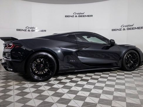 Used 2024 Chevrolet Corvette Z06 w/ LPO, Roadside Safety Package image 11