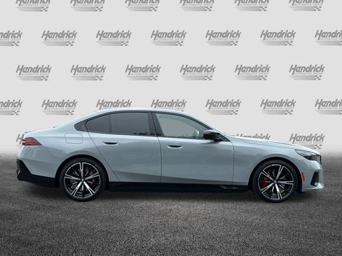 Certified 2024 BMW i5 M60 w/ Premium Package image 3