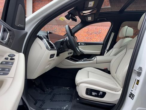 Used 2026 BMW X5 xDrive40i image 22