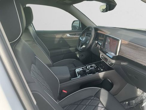 New 2026 Volkswagen Atlas SEL Premium R-Line image 15